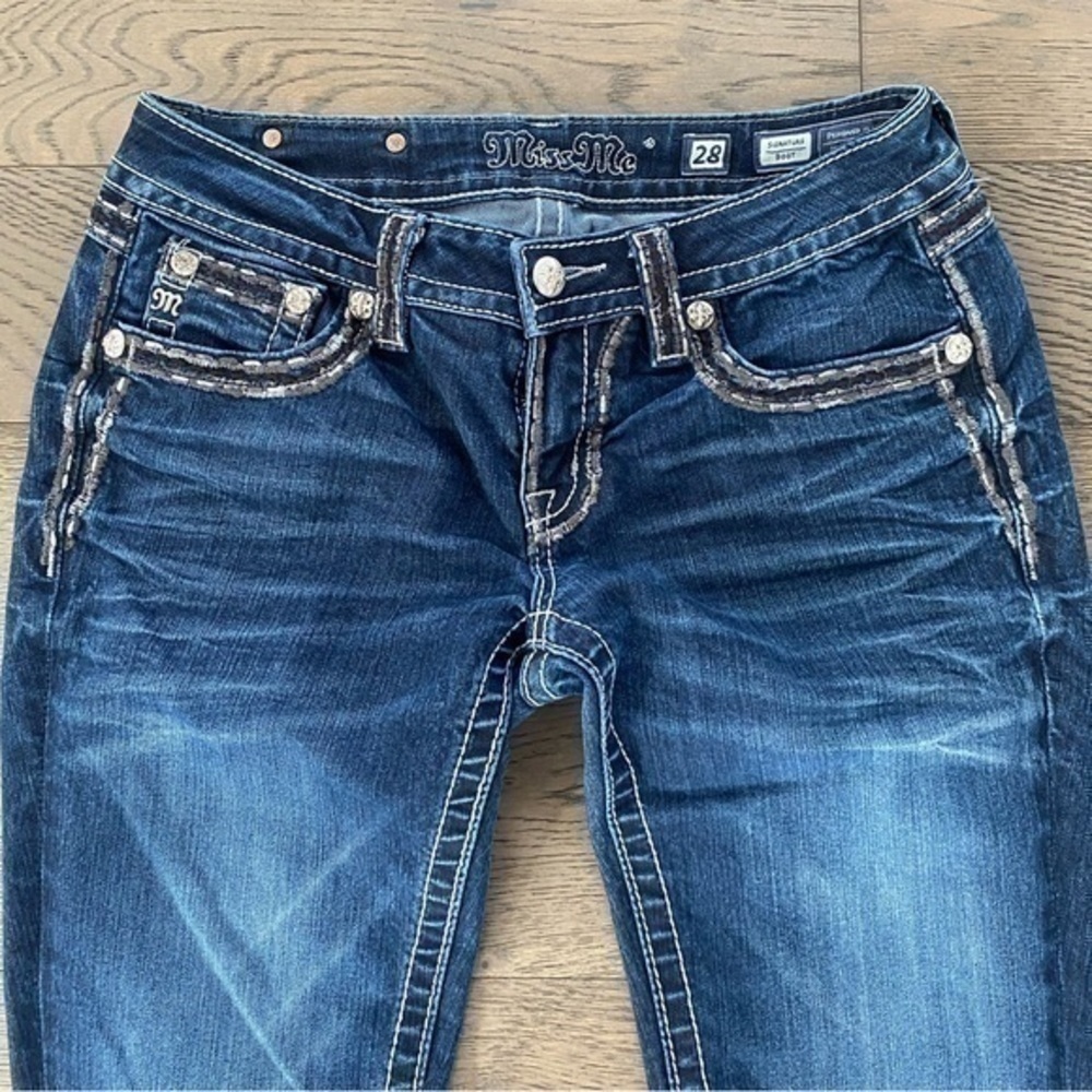 Miss Me Signature Bootcut Jeans - Picture 7 of 12